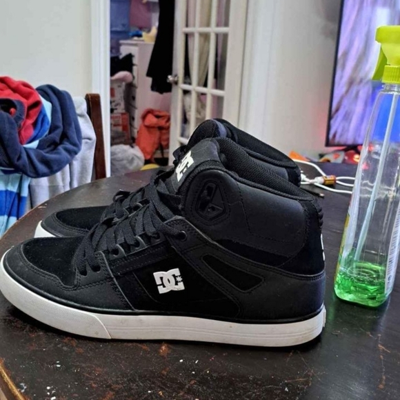 Dc Shoes Pure High Top Mens Skate Leather Sneakers In Black - Picture 1 of 2